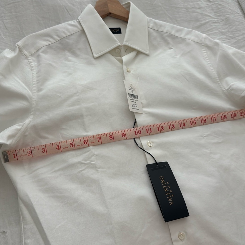 Valentino Roma - made in Italy dress shirt. Size 40, 15 3/4